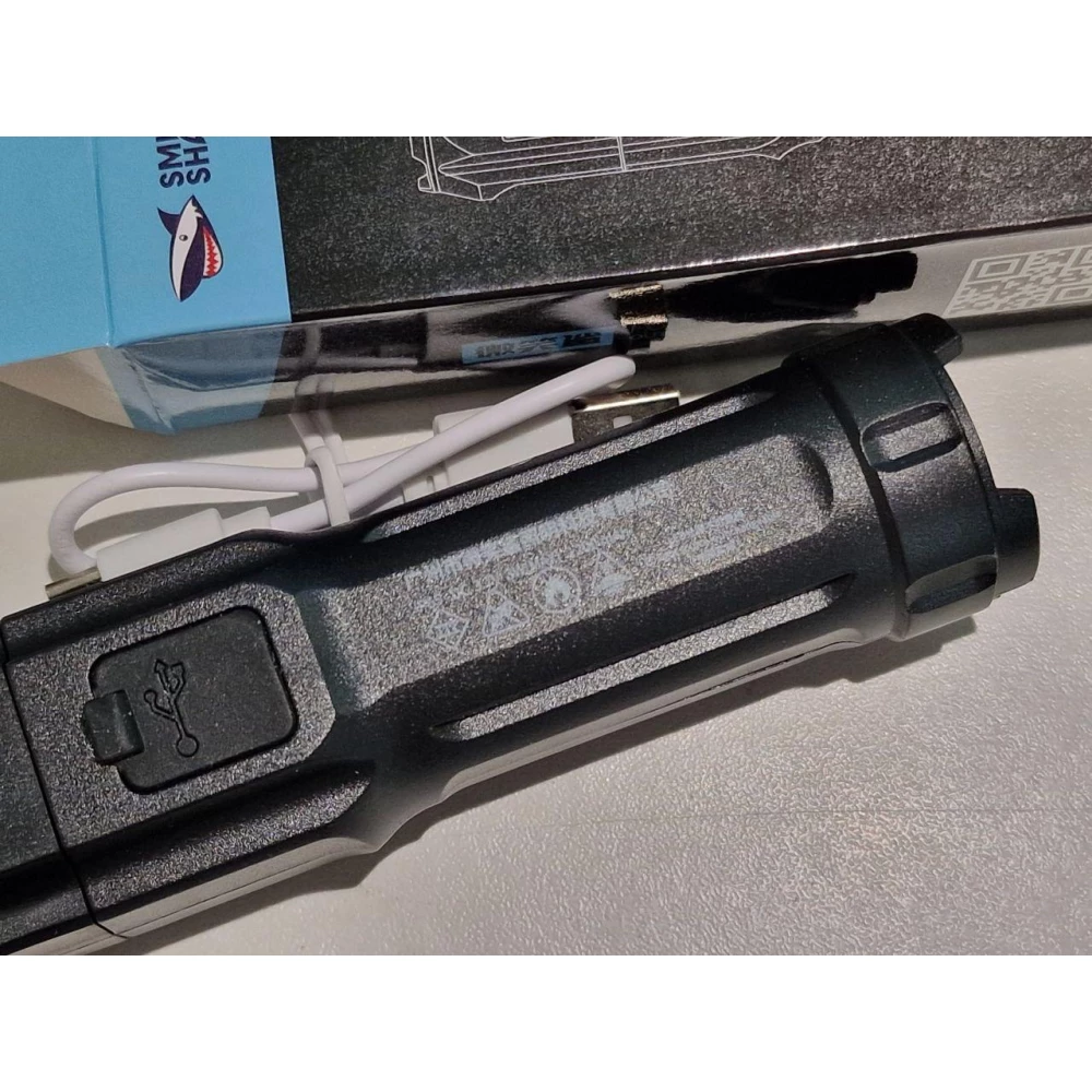 Портативний фонарик Smiling Shark 622A (Black)