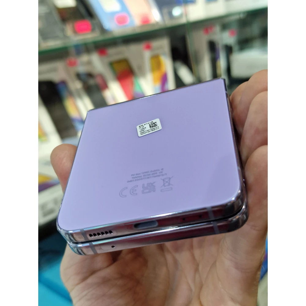 Смартфон Samsung Galaxy Flip4 8/128GB Bora Purple SM-F721BLVP