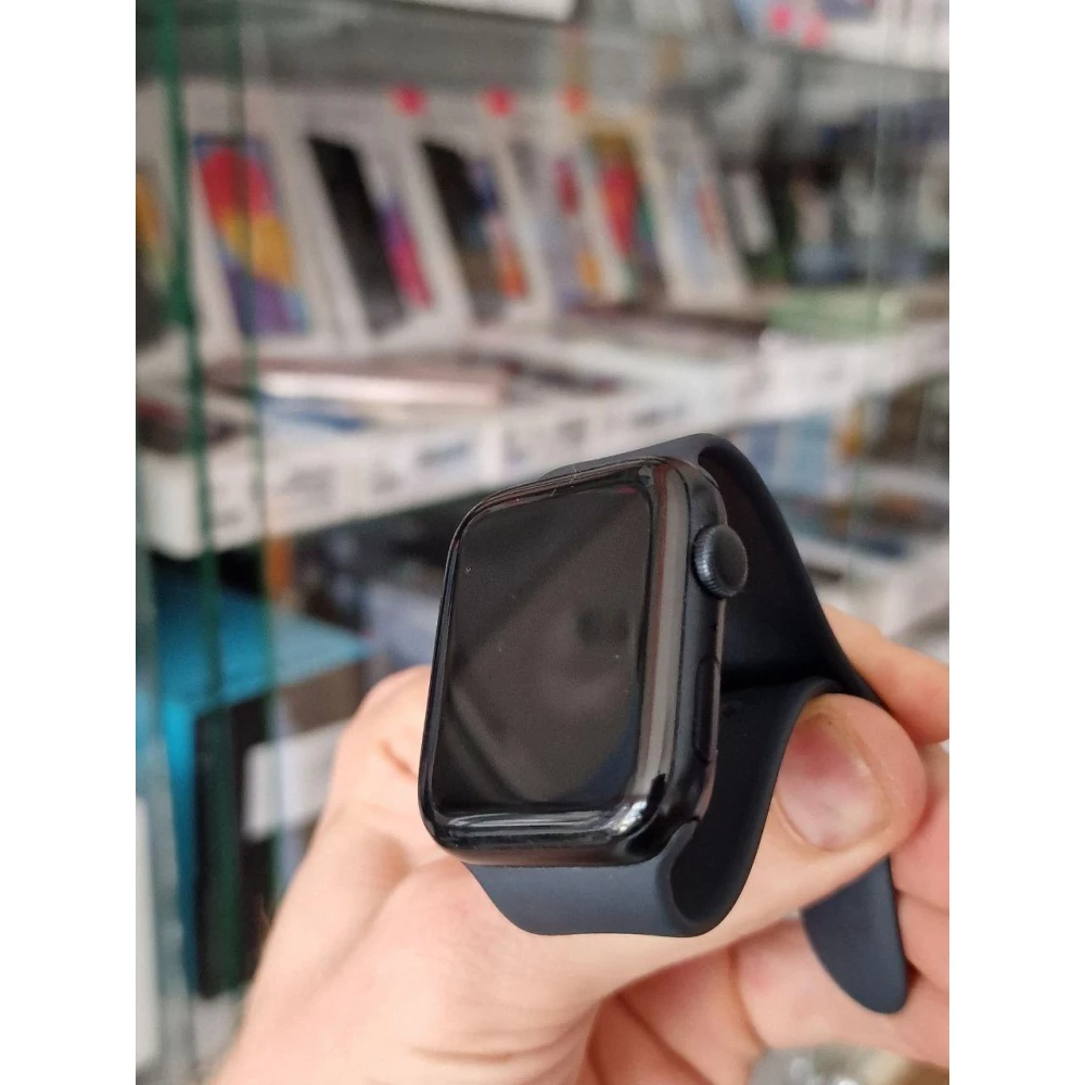 Apple Watch SE GPS 44mm Space Gray Aluminum Case with Midnight Sport Band (MKQ63) БУ