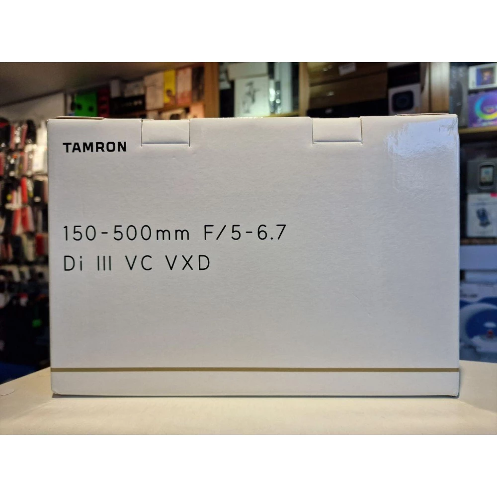 Объектив Tamron 150-500mm f/5-6.7 Di III VXD (Sony E)
