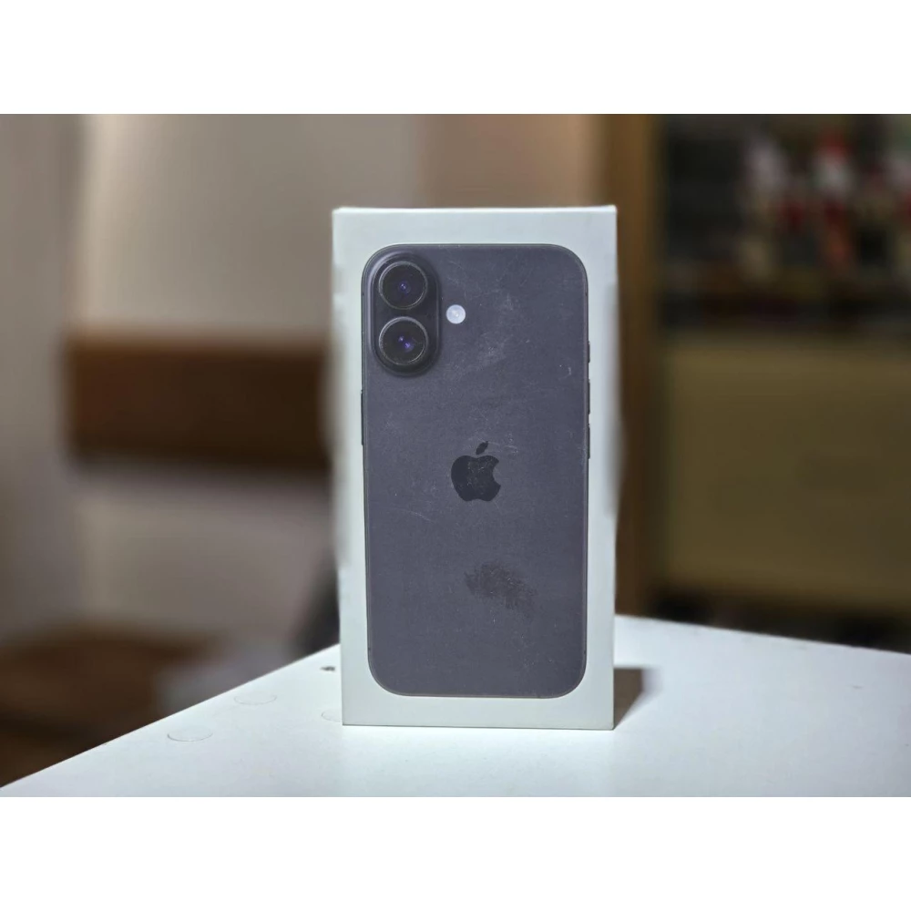 Сматрфон Apple iPhone 16 256Gb Black (MYEE3)