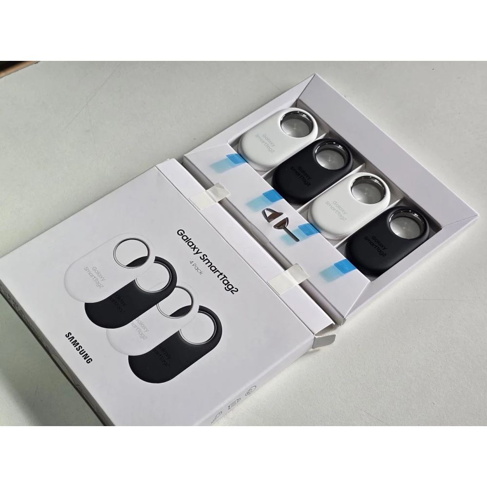 Поисковый брелок Samsung Galaxy SmartTag2 (4 Pack) 2x Black + 2x White (EI-T5600KWEG)