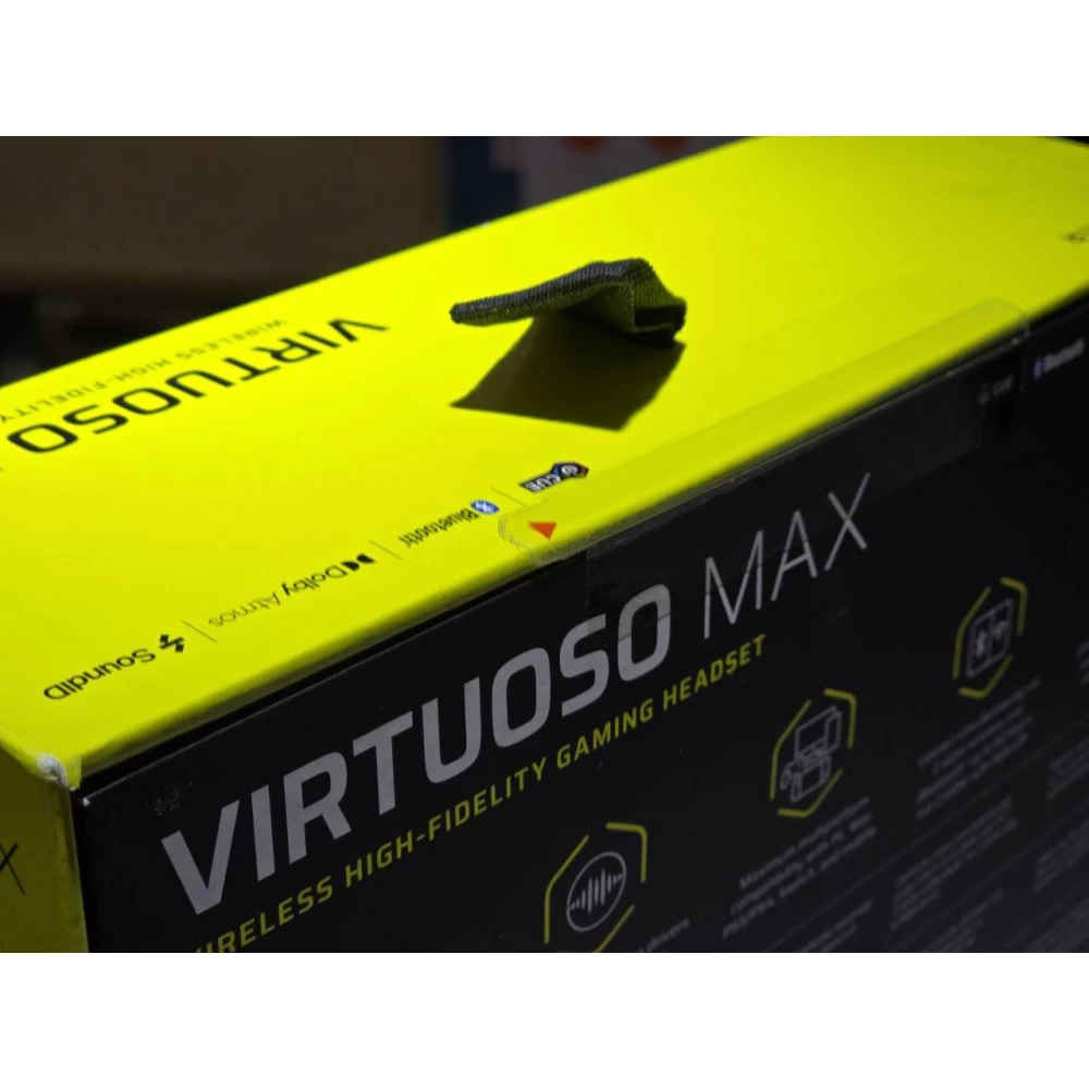 Беспроводная игровая гарнитура Corsair Virtuoso RGB (CA-9011188-EU)