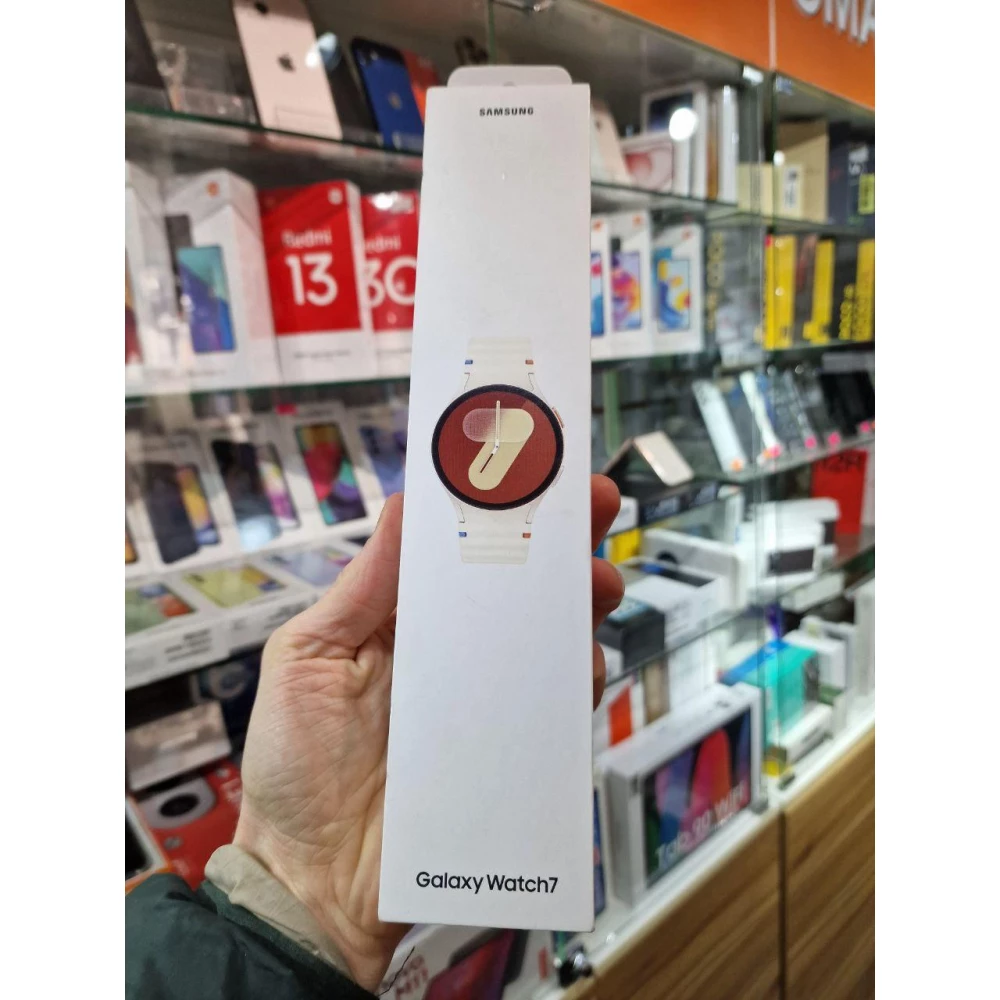 Смарт-часы Samsung Galaxy Watch 7 40mm L300 Cream (SM-L300FZEASEK)