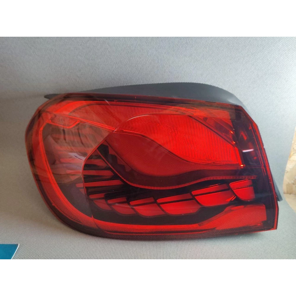 Задние фонари стопы BMW 4 Series F32 2013-2019 год ( В стиле BMW M4 F82 CS) с динамическим поворотом