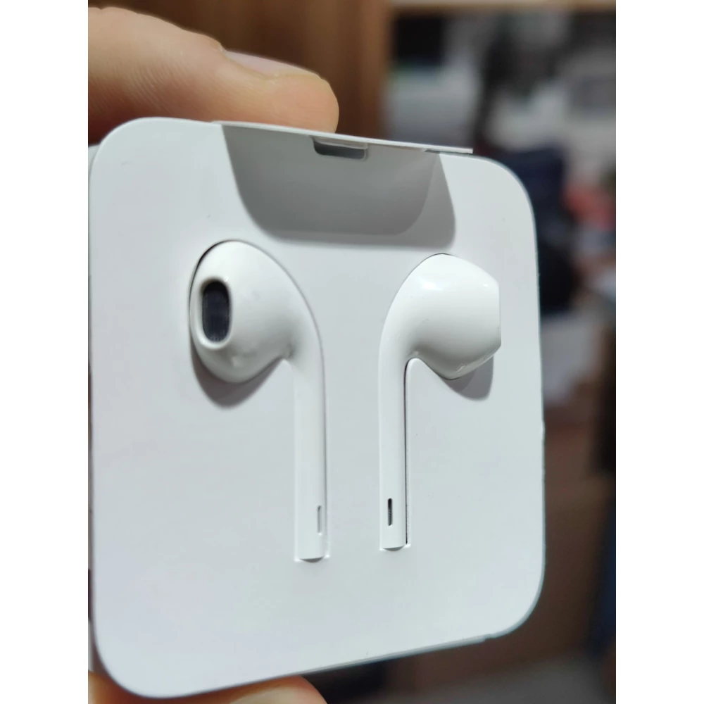 Гарнитура Apple iPod EarPods with Mic Lightning White (MMTN2ZM/A) оригинал