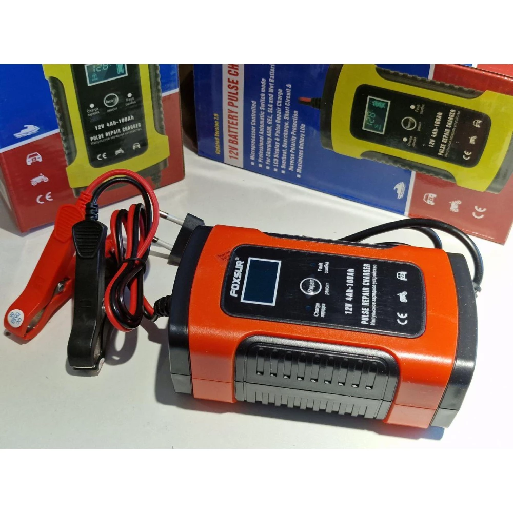 Імпульсний зарядний пристрій для автомобільного акумулятора Foxsur 12 V 5-6A