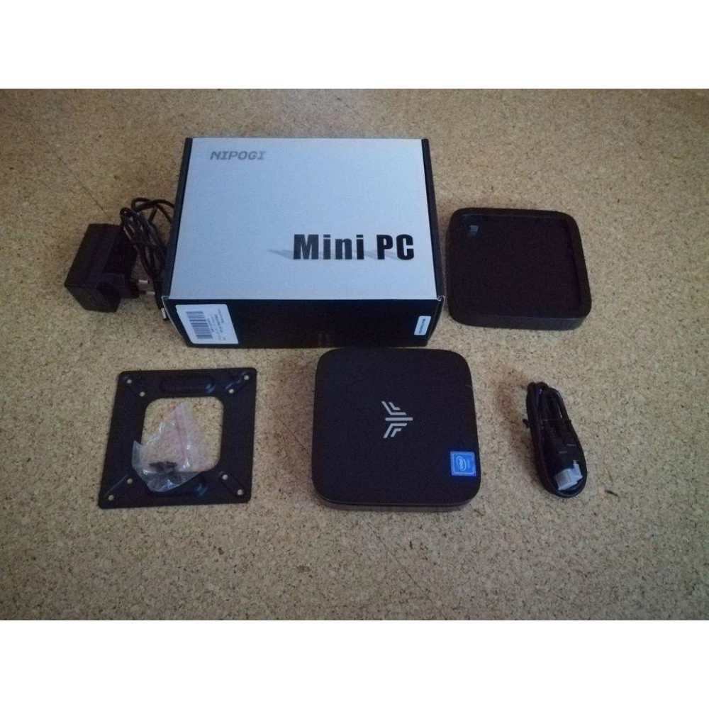 Микрокомпьютер NiPoGi AK1 PRO Mini PC (Celeron N5105, 8GB Ram, 256GB M.2) Windows 11